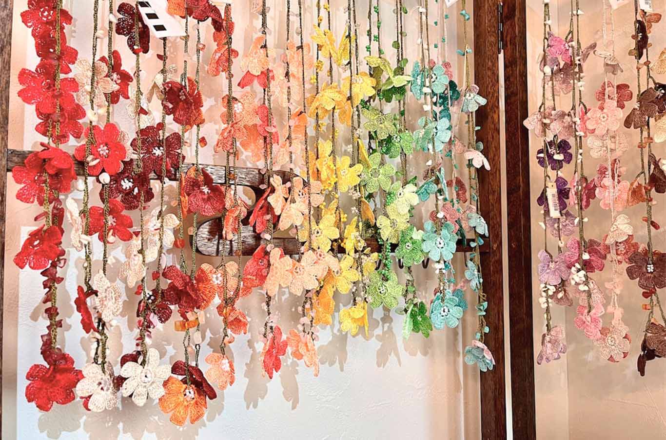 ザッパ村内ZAPPA本店にて販売されているオヤを使った雑貨の写真